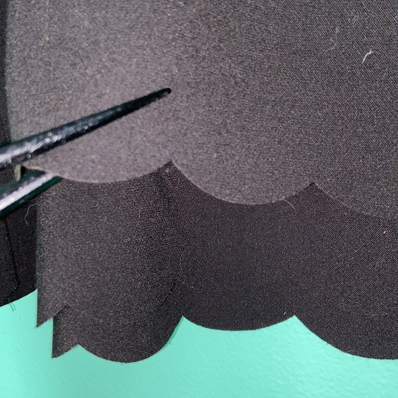 Loft-Skirt with 3 layers of scalloped edge - Picture 10 of 11